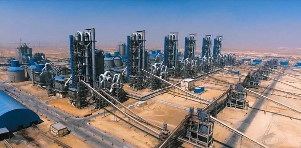 中國建材建設的埃及GOE 6條日產6000噸水泥生產線